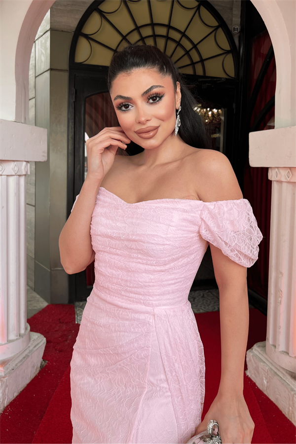 Dantel Kumaş Degaje Yaka Abiye Elbise - PEMBE