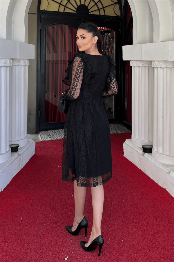 Dantel Kumaş Düğme Detaylı Elbise - SİYAH