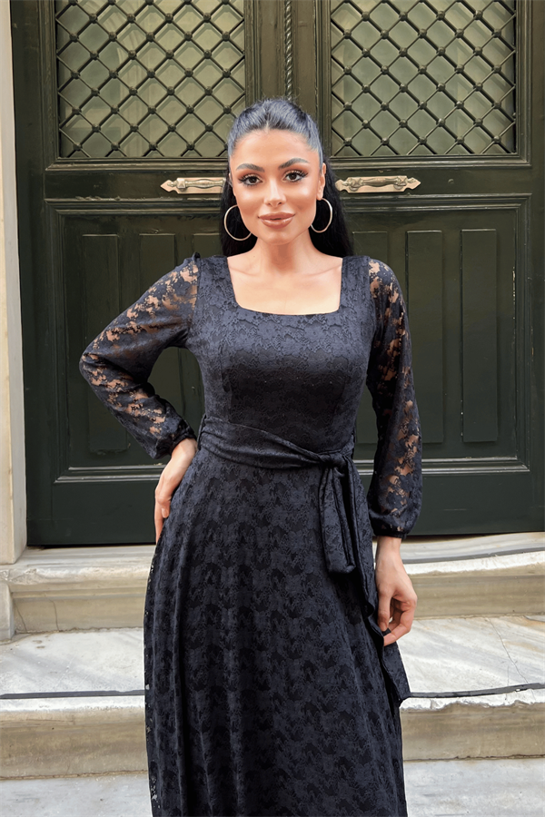 Dantel Kumaş Kare Yaka Elbise - SİYAH