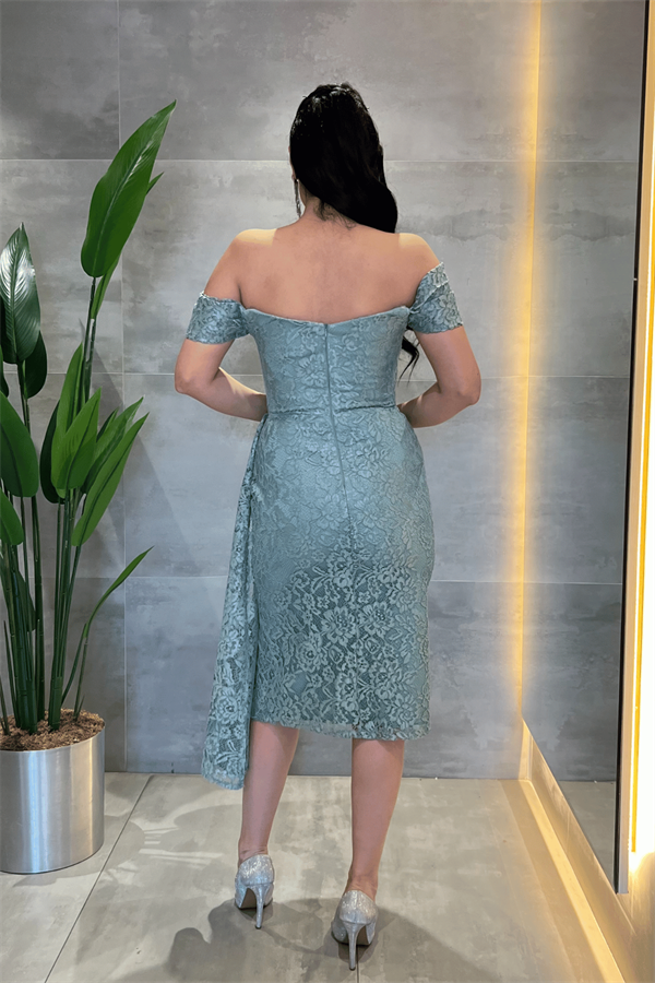 Dantel Kumaş Kayık Yaka Elbise - MİNT YEŞİLİ