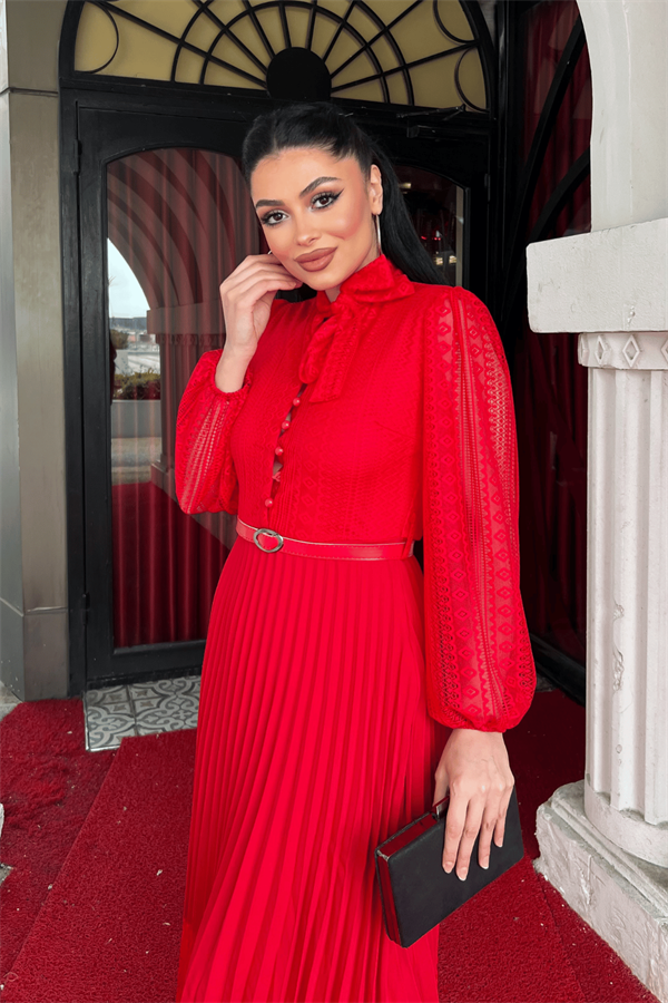 Dantel Kumaş Plise Detaylı Midi Elbise - KIRMIZI