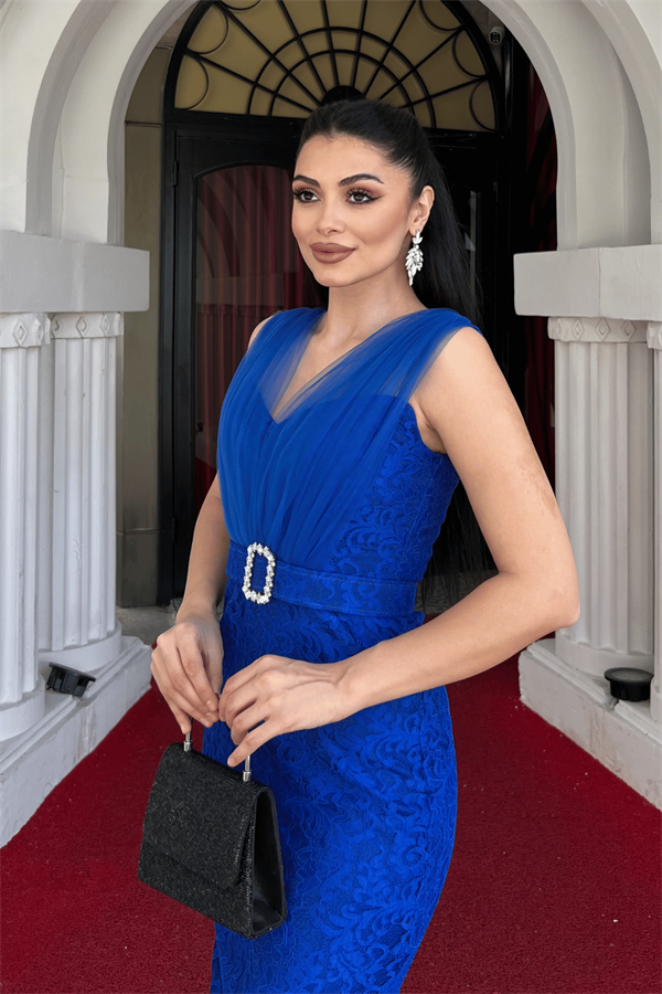 Dantel Kumaş Tül Detaylı Kalem Elbise - SAKS MAVİ