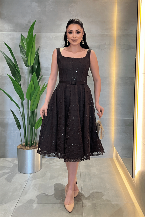 Dantel Payet Kumaş Balen Detaylı Midi Elbise - KAHVERENGİ