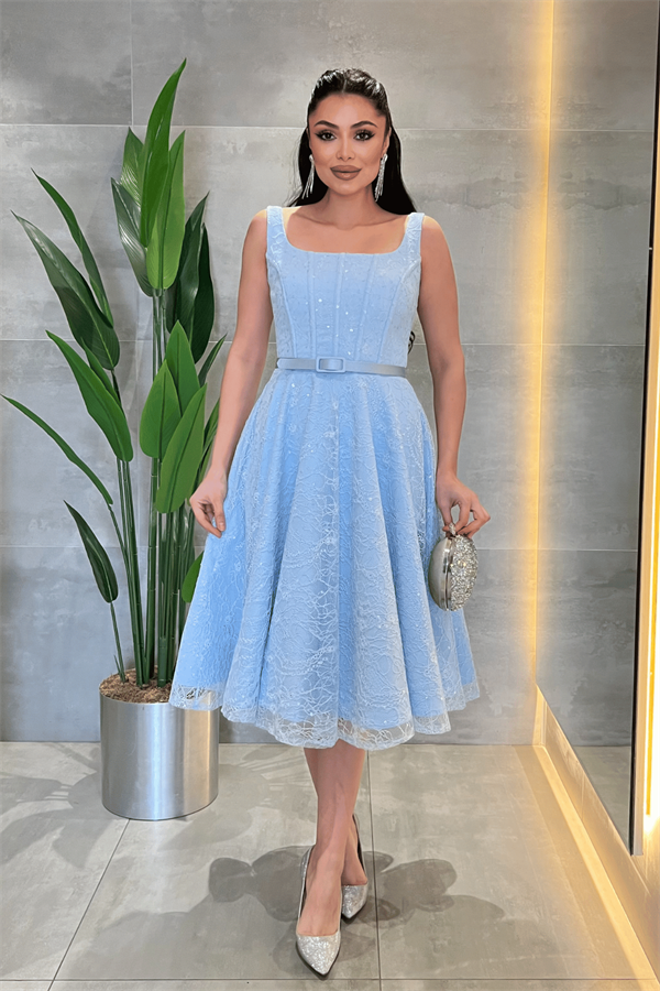 Dantel Payet Kumaş Balen Detaylı Midi Elbise - BEBE MAVİSİ