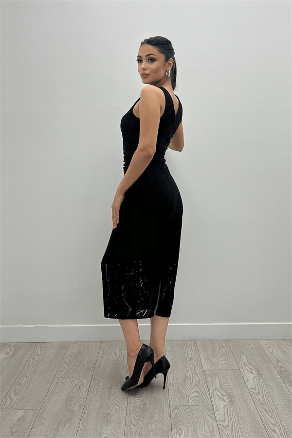 Desenli Dantel Kumaş Kalem Elbise - SİYAH