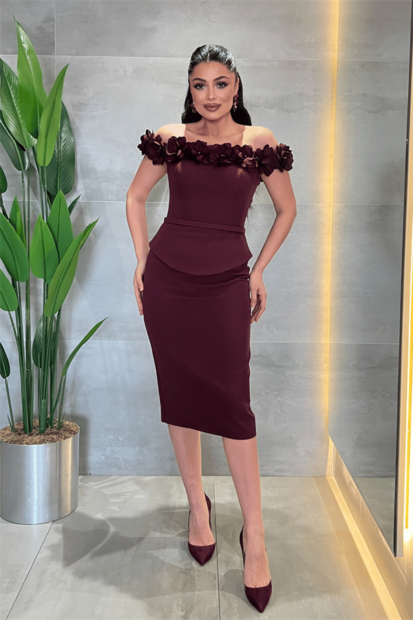 Double Kumaş Çiçek Detaylı Kalem Elbise - BORDO