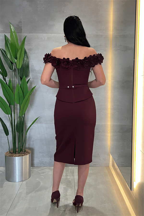 Double Kumaş Çiçek Detaylı Kalem Elbise - BORDO