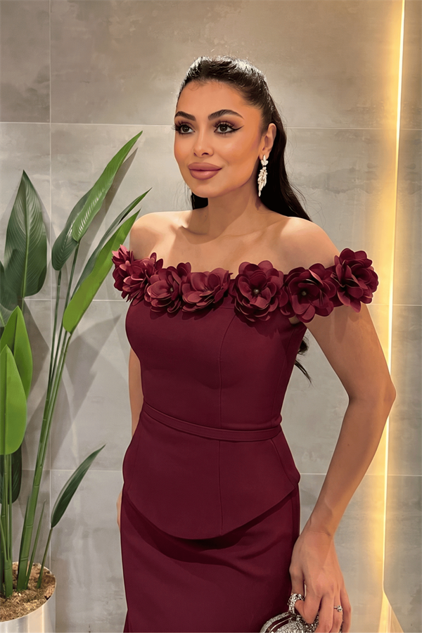 Double Kumaş Çiçek Detaylı Kalem Elbise - BORDO