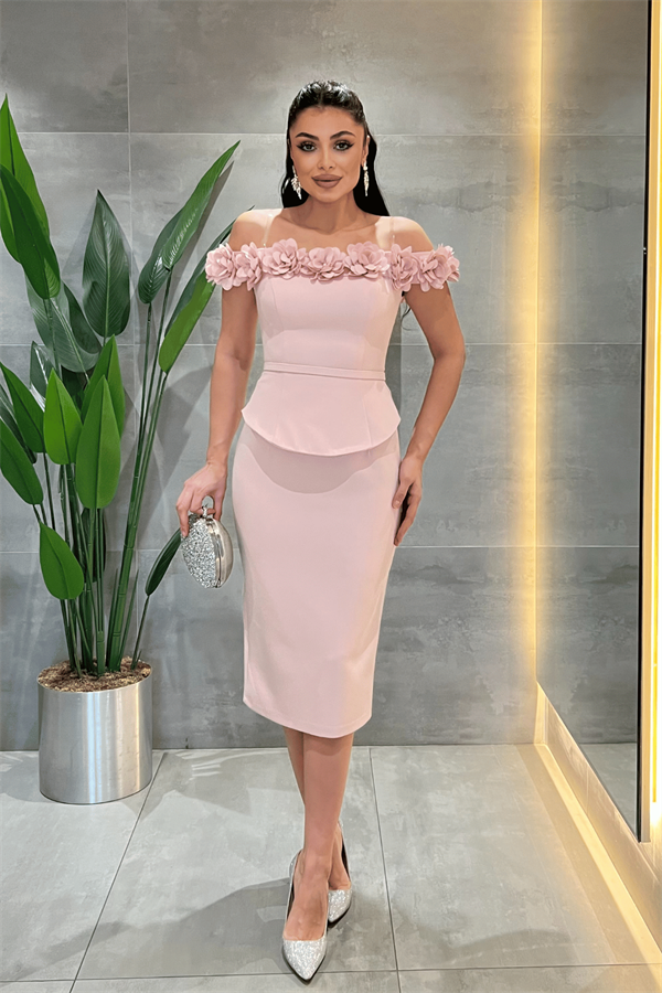 Double Kumaş Çiçek Detaylı Kalem Elbise - PUDRA