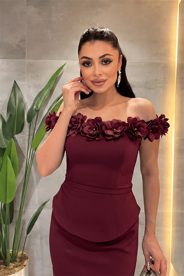 Double Kumaş Çiçek Detaylı Kalem Elbise - BORDO