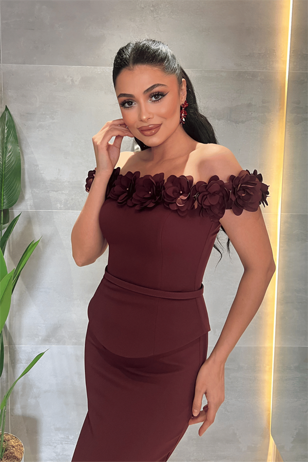 Double Kumaş Çiçek Detaylı Kalem Elbise - BORDO