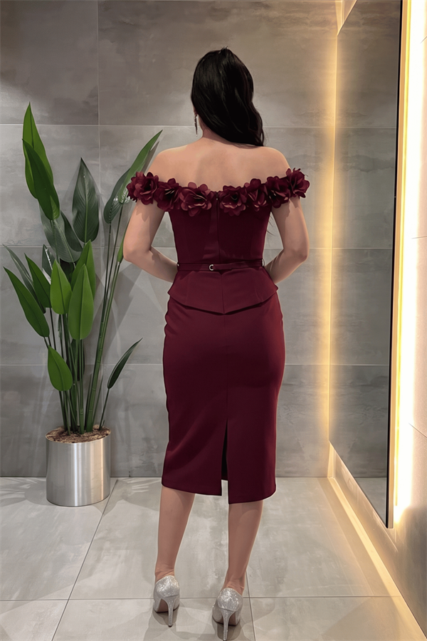Double Kumaş Çiçek Detaylı Kalem Elbise - BORDO