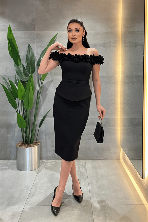 Double Kumaş Çiçek Detaylı Kalem Elbise - SİYAH