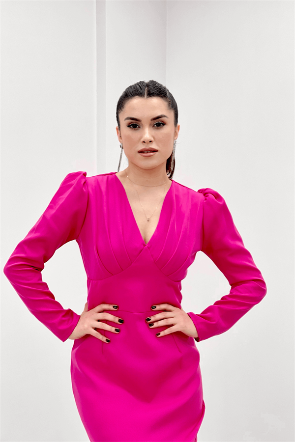 Double Kumaş V Yaka Kolları Tüy Detaylı Kalem Abiye Elbise - FUŞYA