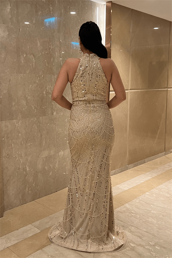 Full Boncuklu Kumaş Boyundan Bağlamalı Abiye Elbise - GOLD