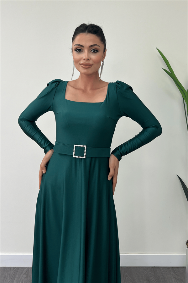 Imported Crepe Satin Fabric Sweetheart Collar Flared Dress - Emerald Green