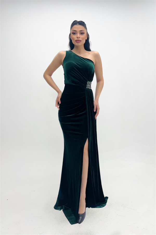 Kadife Kumaş Büzgülü Şal Detaylı Abiye Elbise - ZÜMRÜT YEŞİL