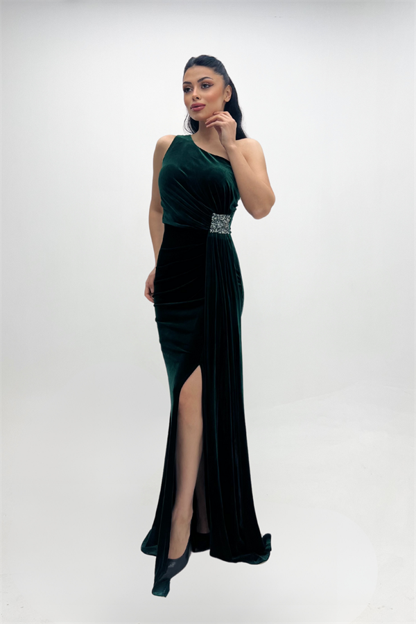 Kadife Kumaş Büzgülü Şal Detaylı Abiye Elbise - ZÜMRÜT YEŞİL