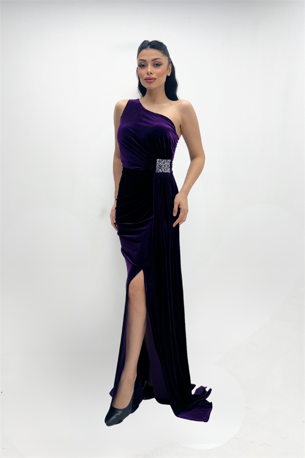 Kadife Kumaş Büzgülü Şal Detaylı Abiye Elbise - MOR