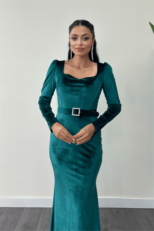 Kadife Kumaş Kalp Yaka Balık Elbise - ZÜMRÜT YEŞİL