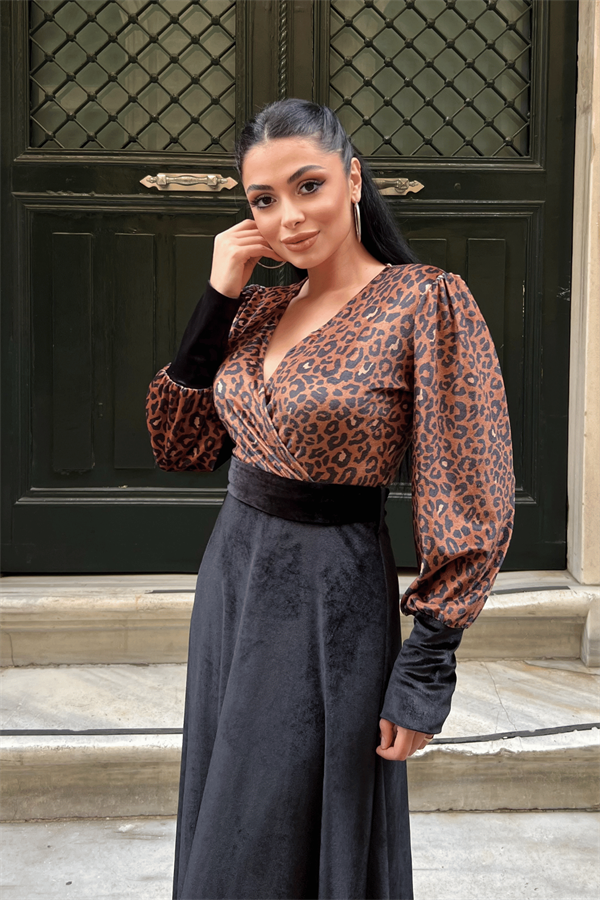 Kadife Kumaş Leopar Detaylı Elbise - SİYAH