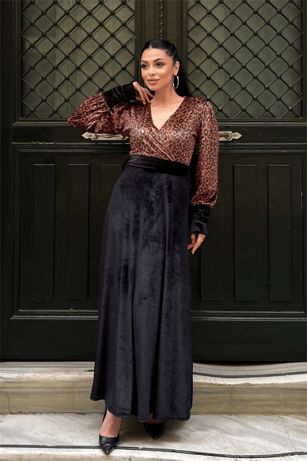 Kadife Kumaş Leopar Detaylı Elbise - SİYAH