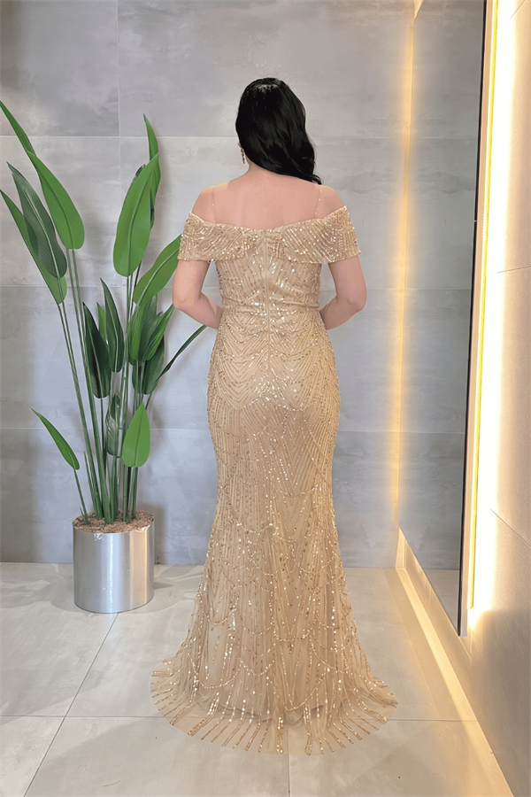 Kayık Yaka Boncuklu Kumaş Abiye Elbise - GOLD