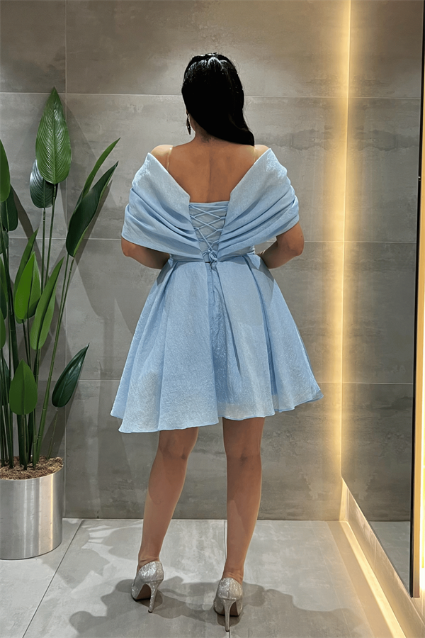 Kraşlı Kumaş Kayık Yaka Mini Elbise - BEBE MAVİSİ