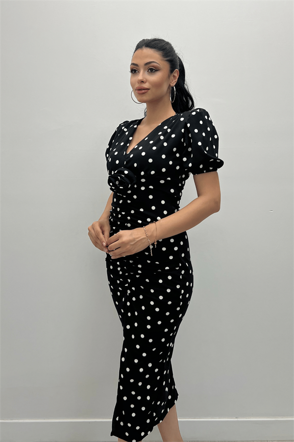 Krep  Kumas Büzgü Gül Detaylı Kalem Elbise - SİYAH