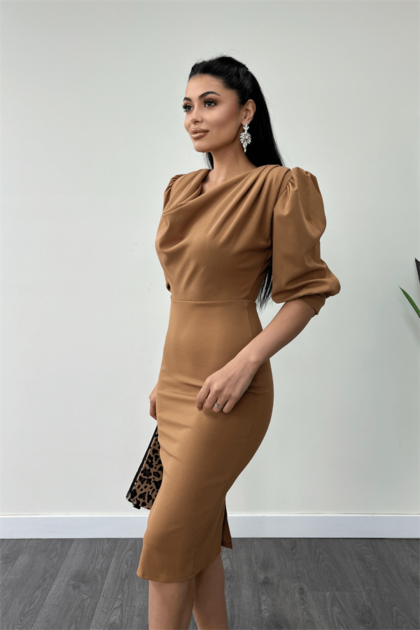 فستان قلم بياقة ديغاجي قماش الكريب بأكمام - البني