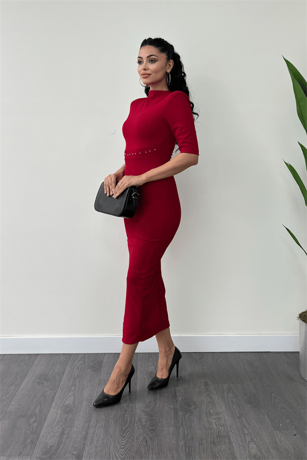 Krep Kumaş İnci Detaylı Kalem Elbise - KIRMIZI