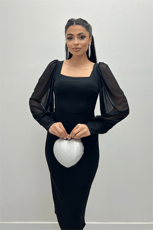 فستان من قماش الكريب بياقة مربعة - الأسود