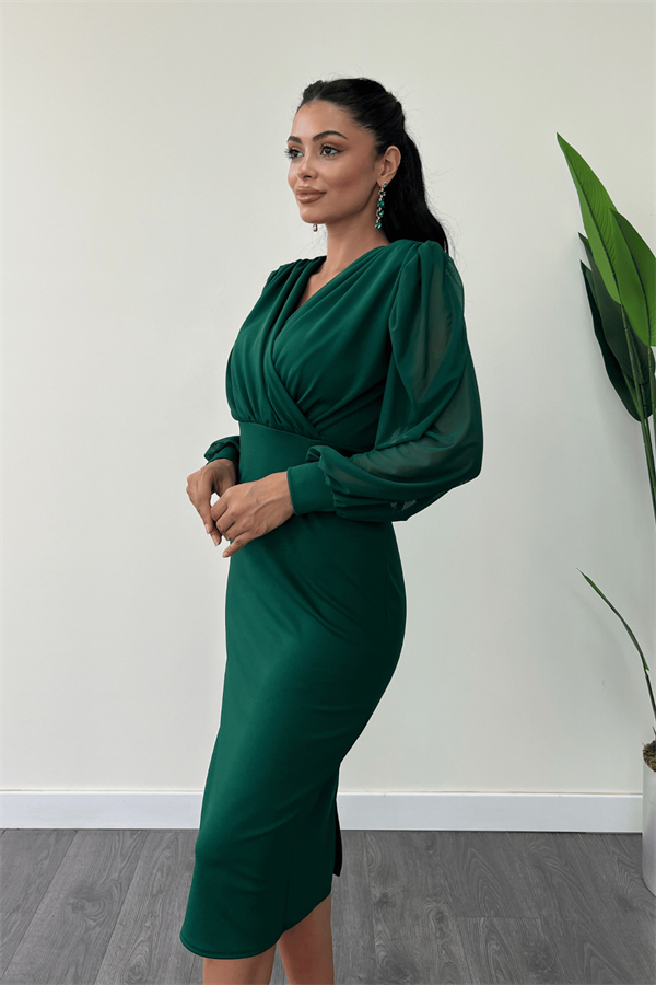 زمرد - فستان قلم من التول قماش الكريب بأكمام