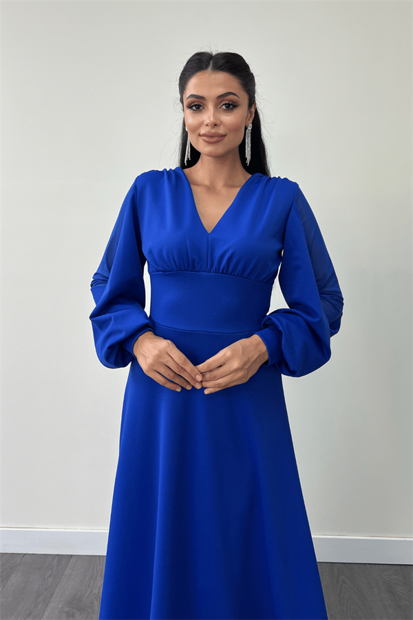 Krep Kumaş Kolları Tül Abiye Elbise - SAKS MAVİ