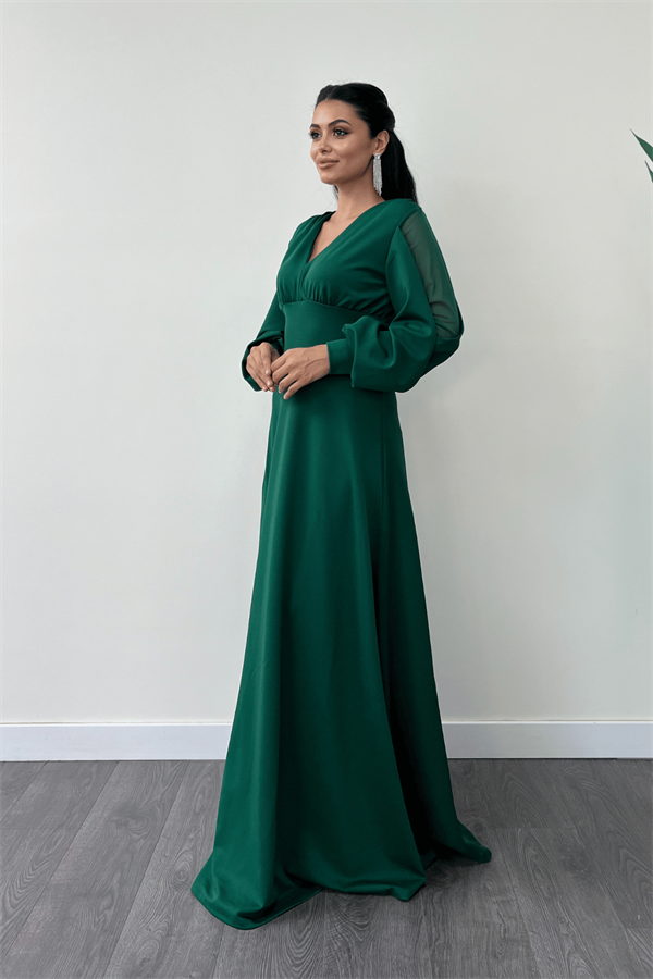 Krep Kumaş Kolları Tül Abiye Elbise - ZÜMRÜT YEŞİL