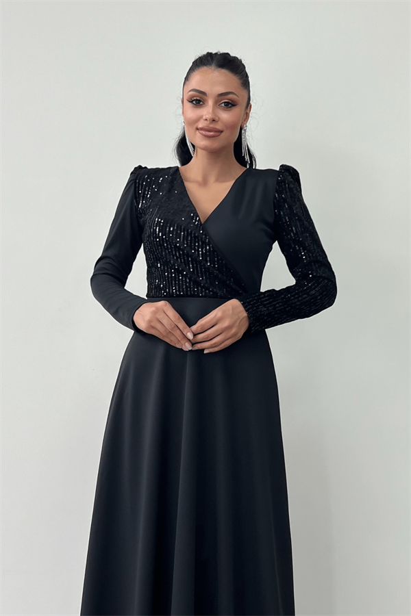 فستان من قماش الكريب مزين بالترتر - الأسود