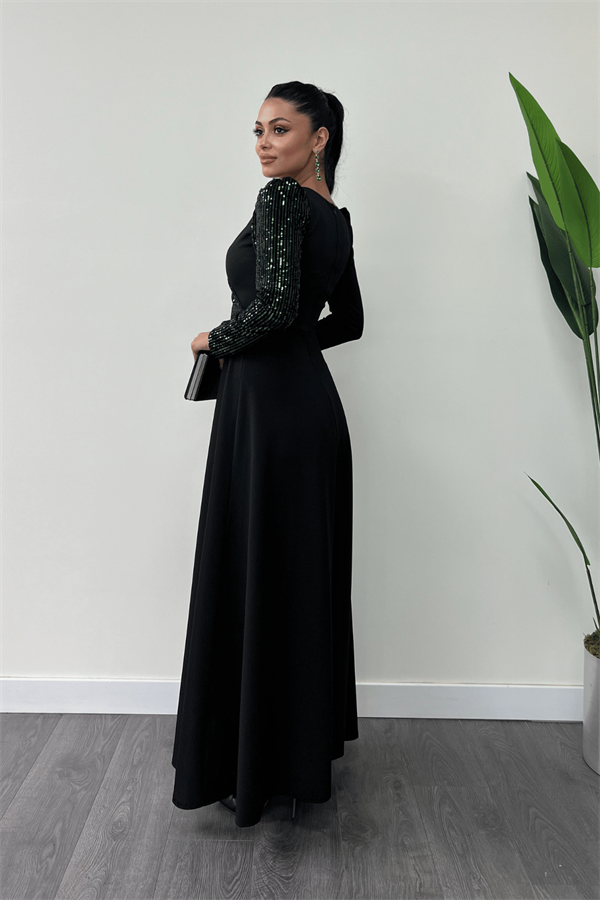 Krep Kumaş Payet Detaylı Elbise - ZÜMRÜT YEŞİL