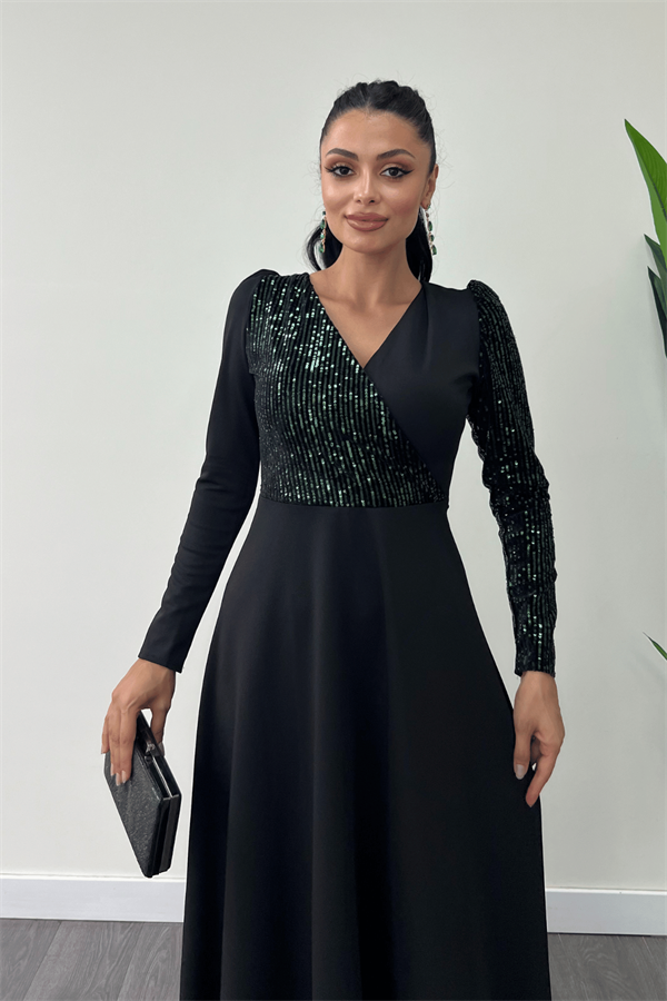 Krep Kumaş Payet Detaylı Elbise - ZÜMRÜT YEŞİL