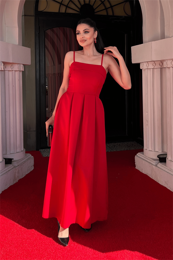 Krep Kumaş Pile Detaylı Elbise - KIRMIZI