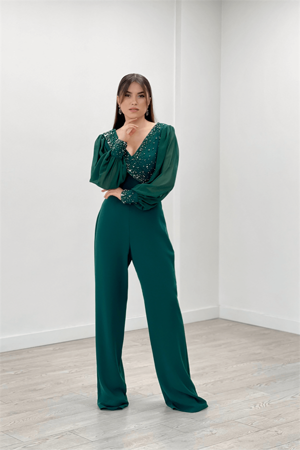 Krep Kumaş Taş Detaylı Kolları Şifon Tulum Abiye Elbise - ZÜMRÜT YEŞİL