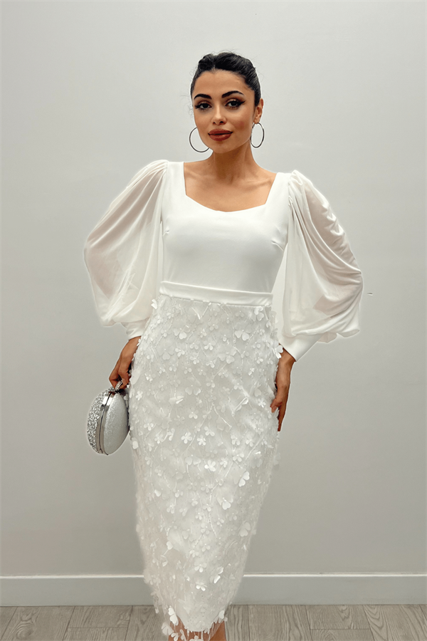 Krep Kumaş Üç Boyutlu Kalem Elbise - BEYAZ