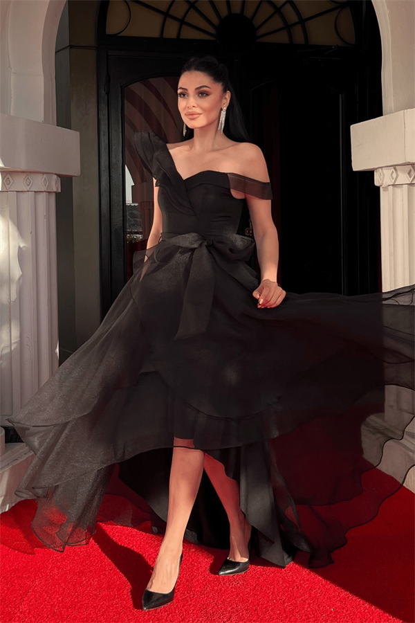 Organze Kumaş Kat Kat Abiye Elbise - SİYAH