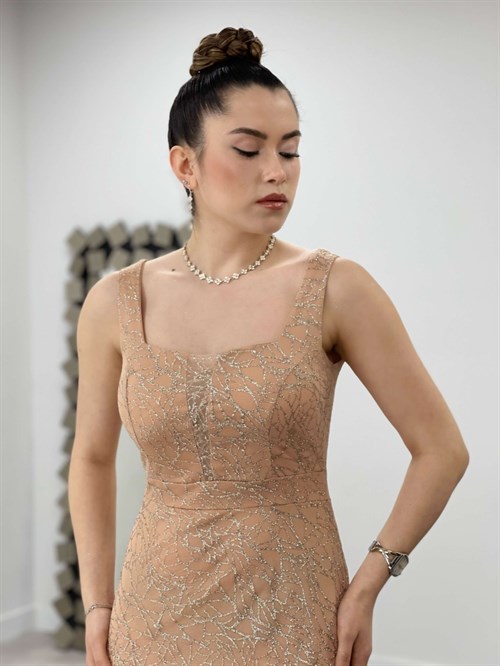 فستان مكشكش محبوك - ذهب