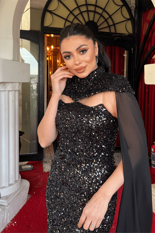 Payet Kumaş Pelerin Detaylı Abiye Elbise - SİYAH