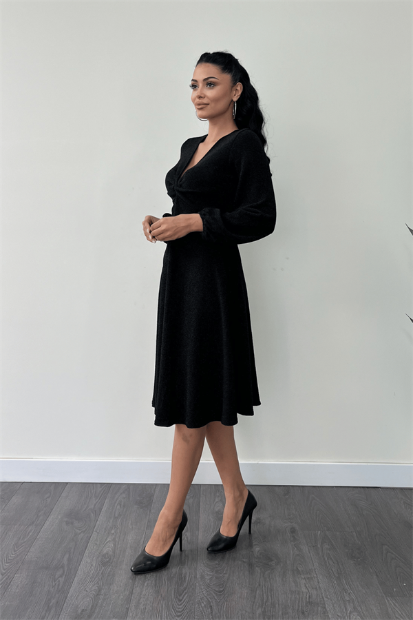 Pırıltılı Krep Kumaş Burgu Detaylı Midi Elbise - SİYAH