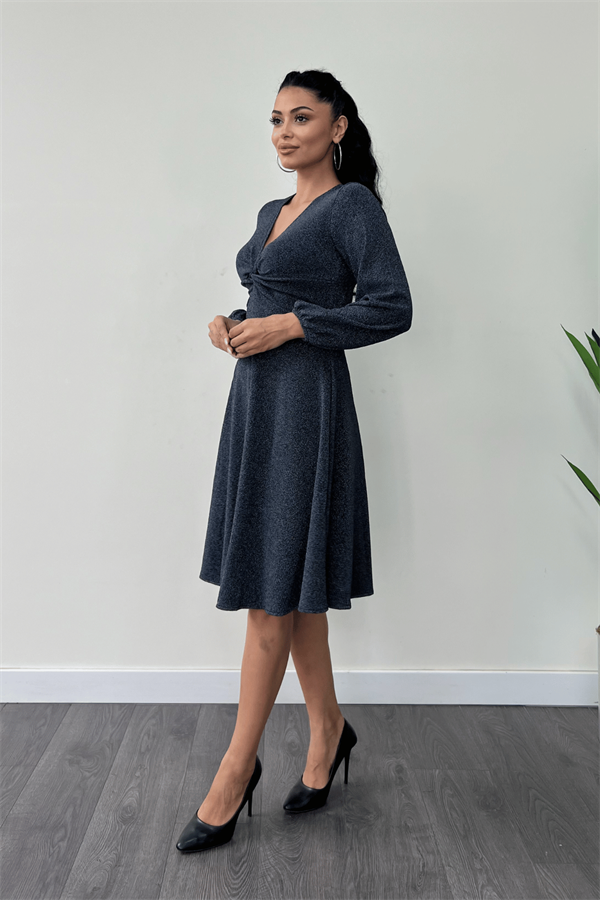 Pırıltılı Krep Kumaş Burgu Detaylı Midi Elbise - LACİVERT