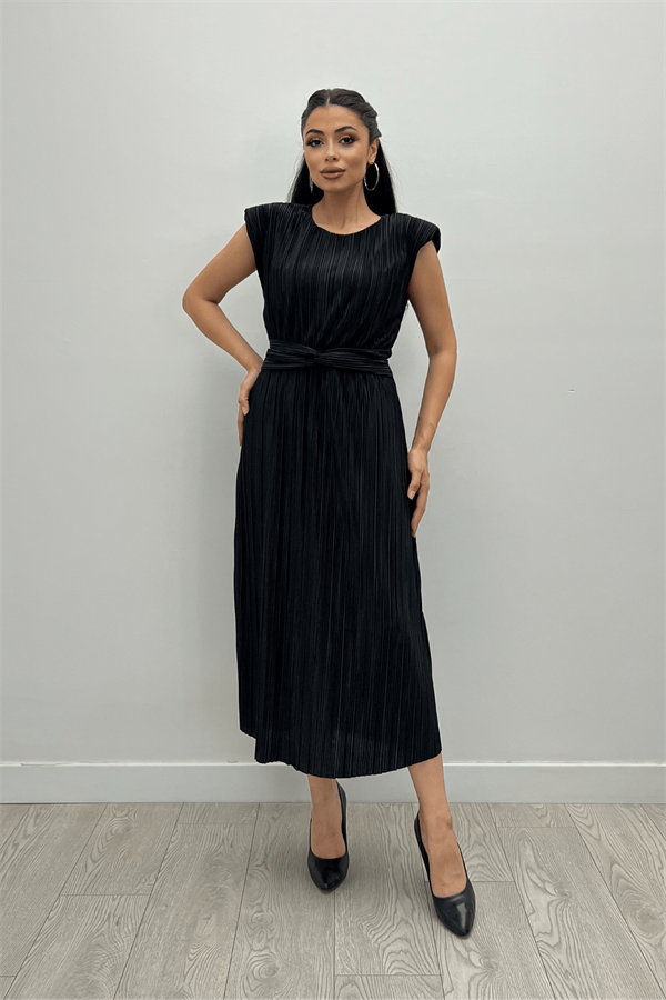 Pliseli Kumaş Kemer Detaylı Midi Elbise - SİYAH