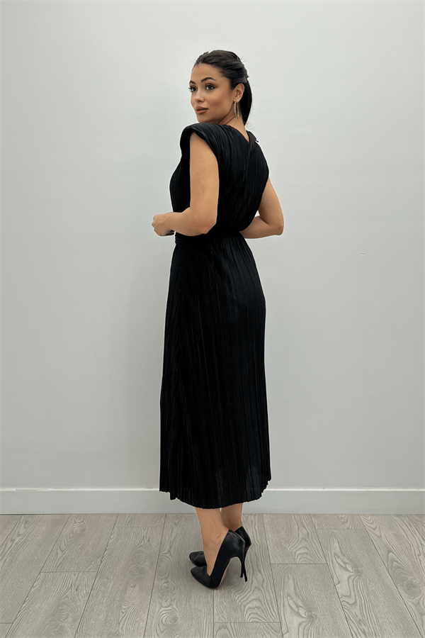Pliseli Kumaş Kemer Detaylı Midi Elbise - SİYAH