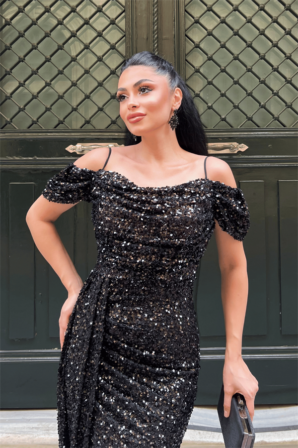 Pul Payet Kumaş Degaje Yaka Abiye Elbise - SİYAH