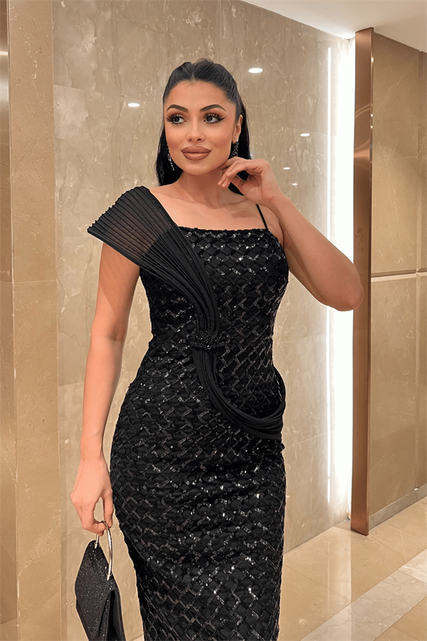 Pul Payet Kumaş Şal Detaylı Abiye Elbise - SİYAH